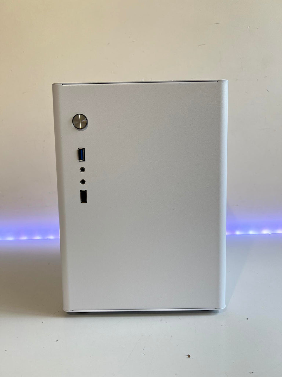 Mini MegxOffice 2.0 - OFFICE PC - RTX 5060 - 5060 Ti - RX 9060 XT - 5070 PC