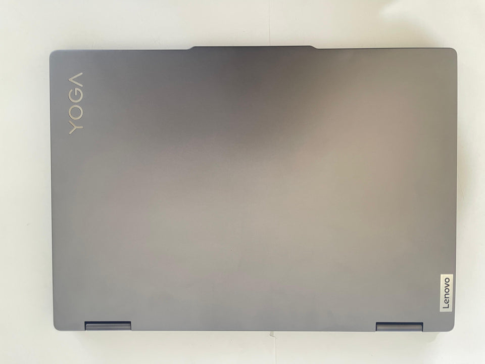 Lenovo Yoga 7i 2in1 TS - Ultra 7 258V - 32GB DDR5 RAM - 1TB SSD - 2.8K OLED Display