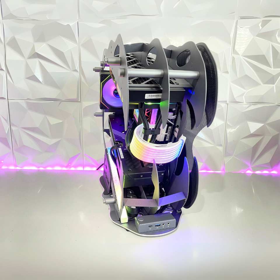 ❄️WINTER SALE❄️T-REX II PC - RTX 5070/5070 Ti - R5-7500F – 9800X3D - 9950X3D