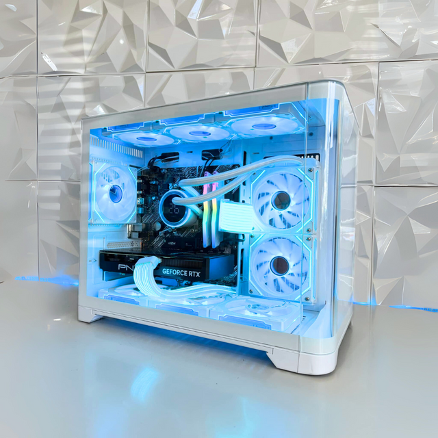 HYPE SNOW PC - RTX 5080 - R7-7800X3D - R9-9950X3D - Intel Ultra