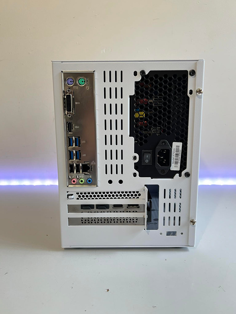 Mini MegxOffice 2.0 - OFFICE PC - RTX 5060 - 5060 Ti - RX 9060 XT - 5070 PC