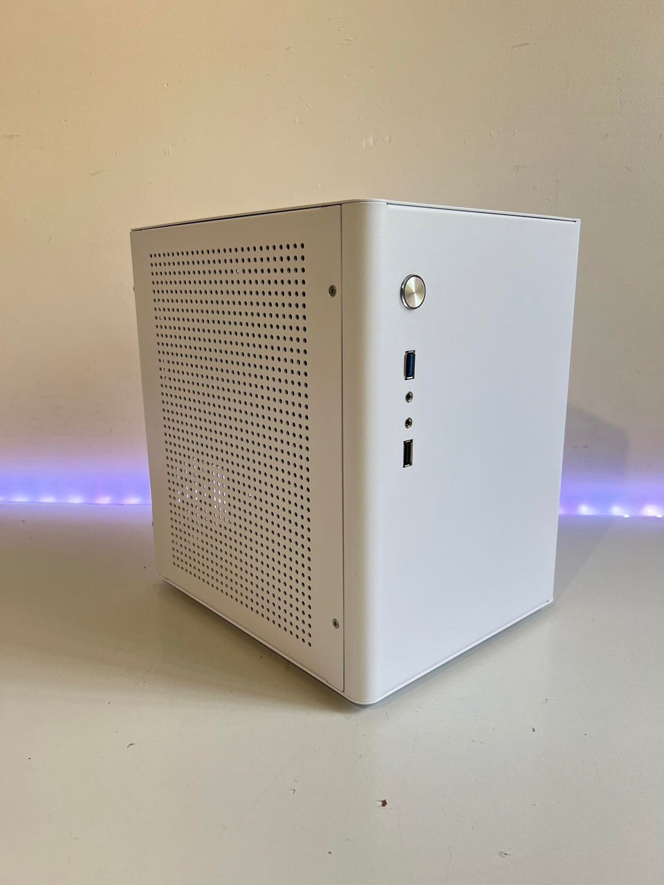 Mini MegxOffice 2.0 - OFFICE PC - RTX 5060 - 5060 Ti - RX 9060 XT - 5070 PC