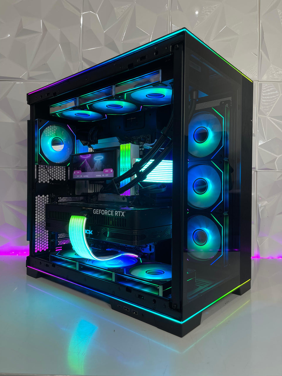 Lian Li EVO RGB X ONYX PC - RTX 5090 - RYZEN 7800X3D/9950X3D & INTEL ULTRA
