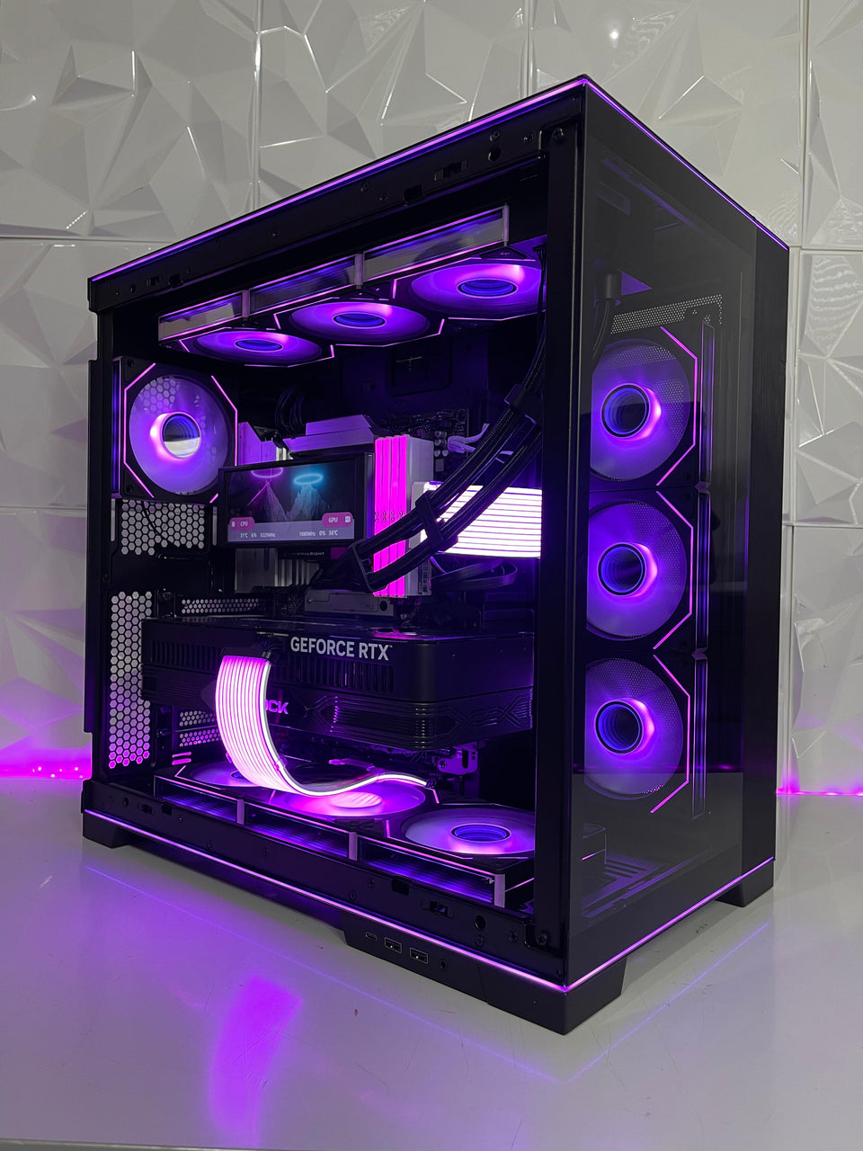 Lian Li EVO RGB X ONYX PC - RTX 5090 - RYZEN 7800X3D/9950X3D & INTEL ULTRA