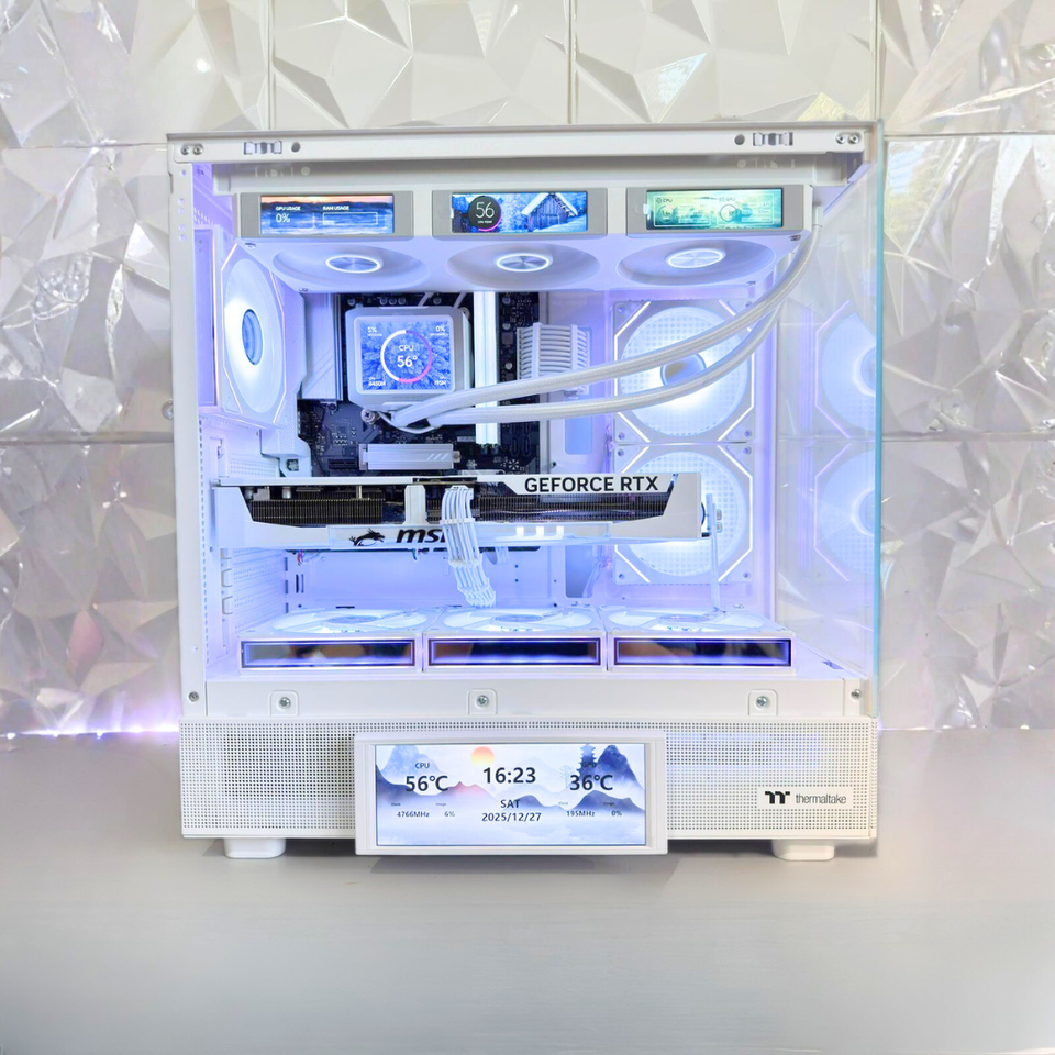 AURORA S GAMING & AI PC - RTX 5070 Ti WHITE - R7-9800X3D - 64GB RAM - 2TB SSD