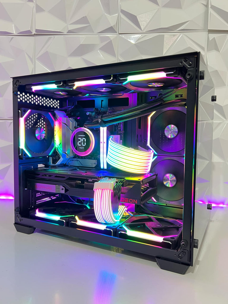 MINI CONSTELLAR PC - RTX 5080 16GB - R7-7800X3D -R9-9950X3D - Intel Ultra