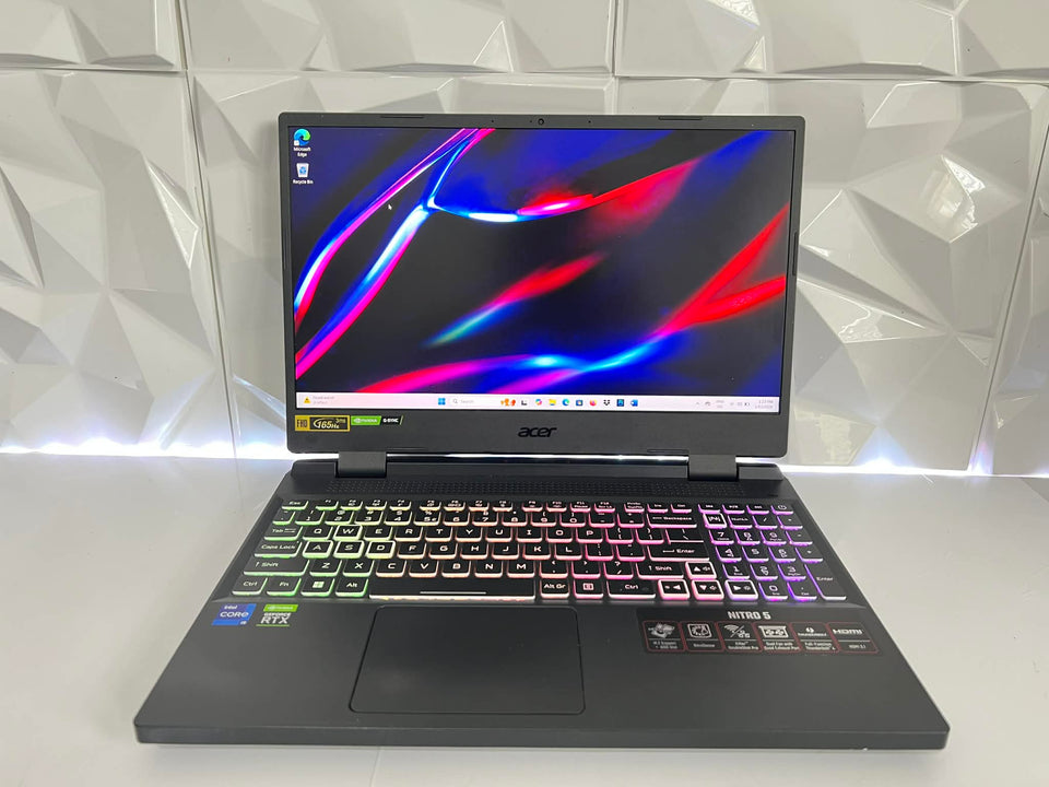 Acer Nitro 5 - i9-12900H - RTX 3060 MaxP - 16GB DDR5 RAM - 512GB SSD - 165Hz FHD