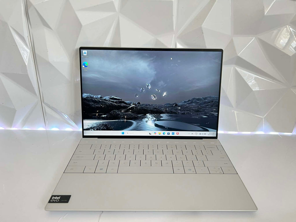 (RRP $2799) Dell XPS 13 9430 Laptop - Ultra 7-155H - 32GB RAM - 1TB SSD - FHD+ 120Hz