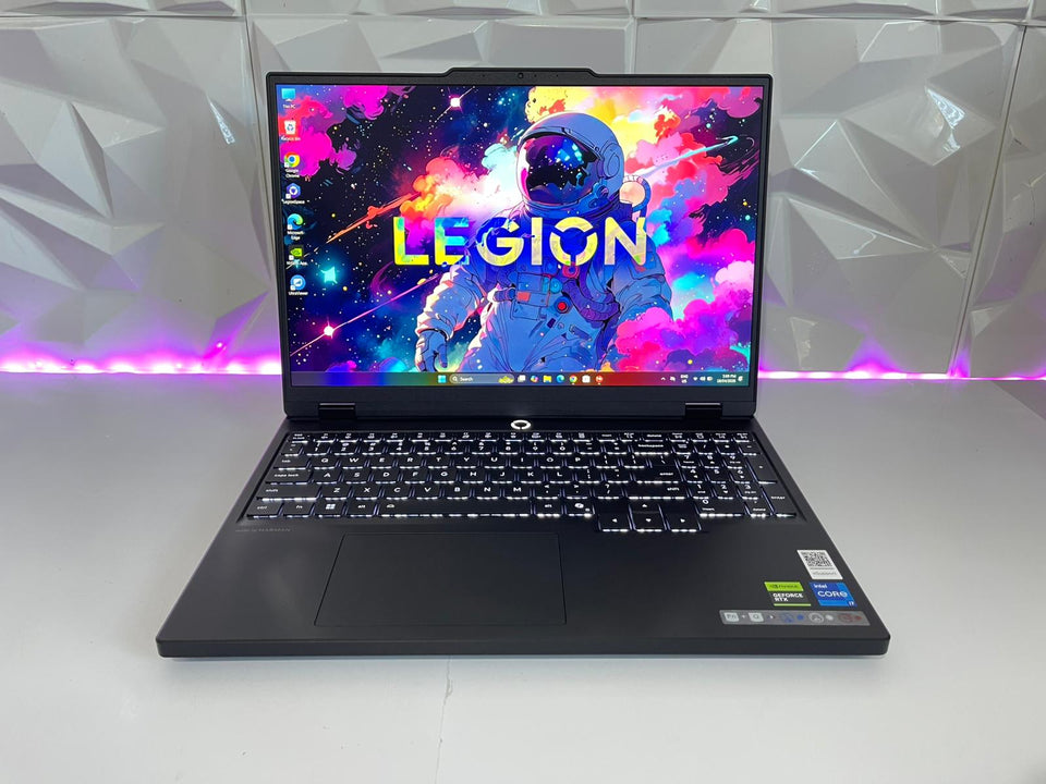 Lenovo Legion 5 | i7-14700HX | RTX 5050 | 24GB DDR5 | 512GB SSD | OLED 165Hz | 1Y WTY