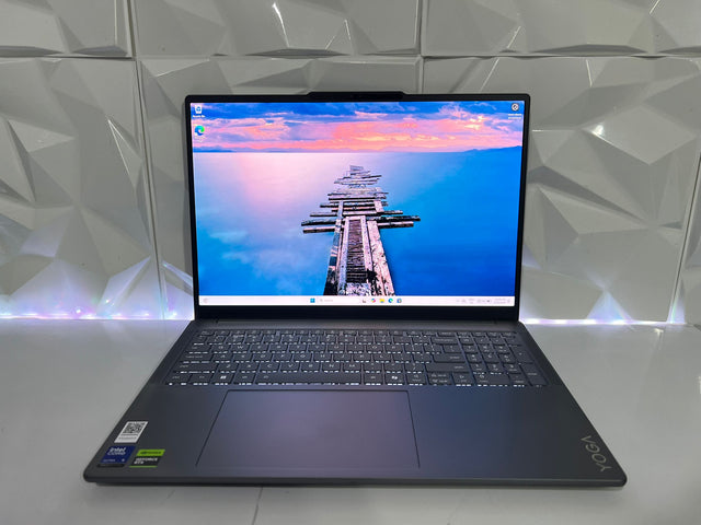 Lenovo Yoga Pro 9i - Ultra 9 - 32GB RAM - RTX 4060 - 1TB - 3.2K OLED - 1Y WTY