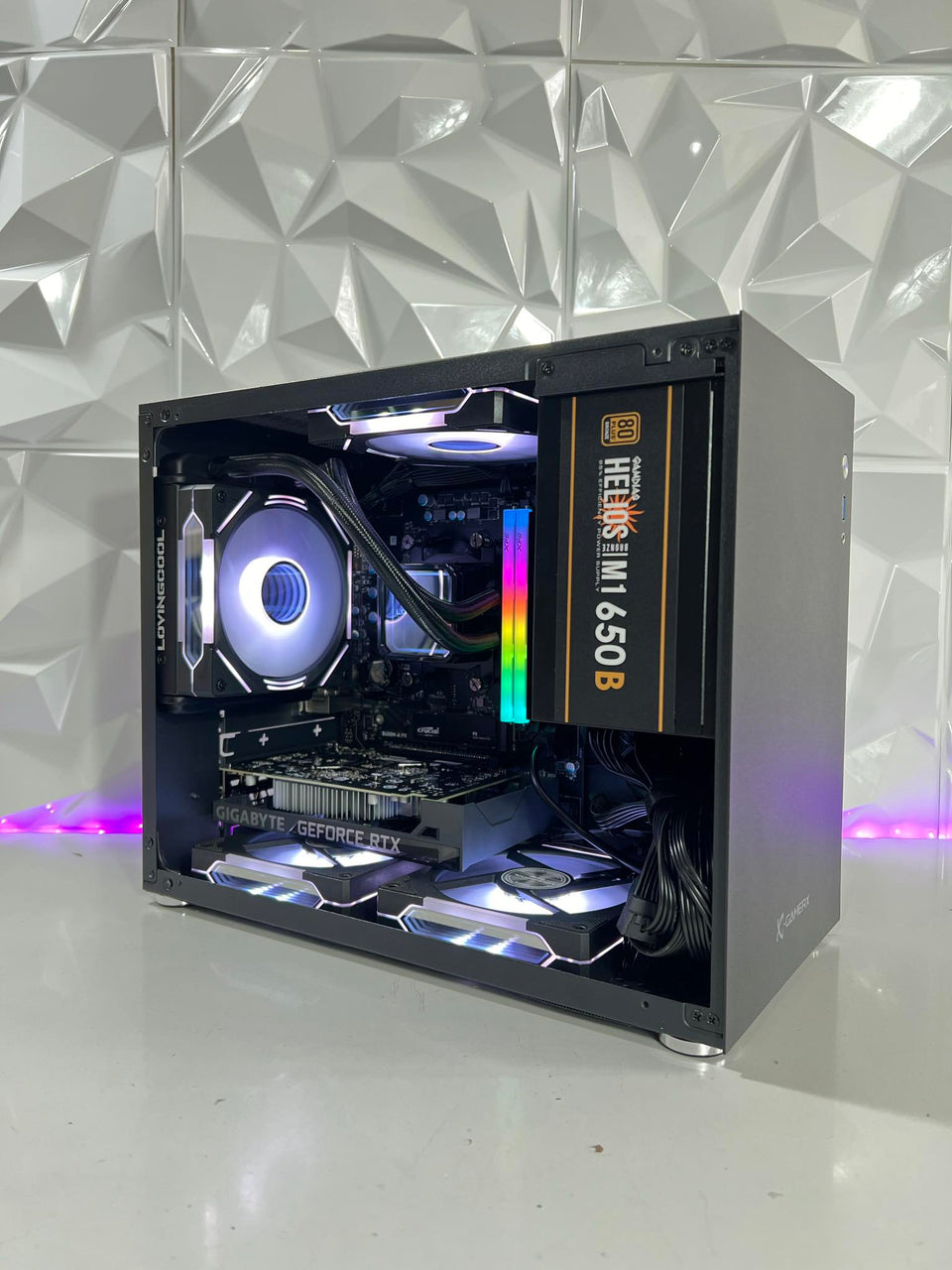 Mini MegxOffice ONYX PC -RTX 3050/4060/4070 - Ryzen & Intel