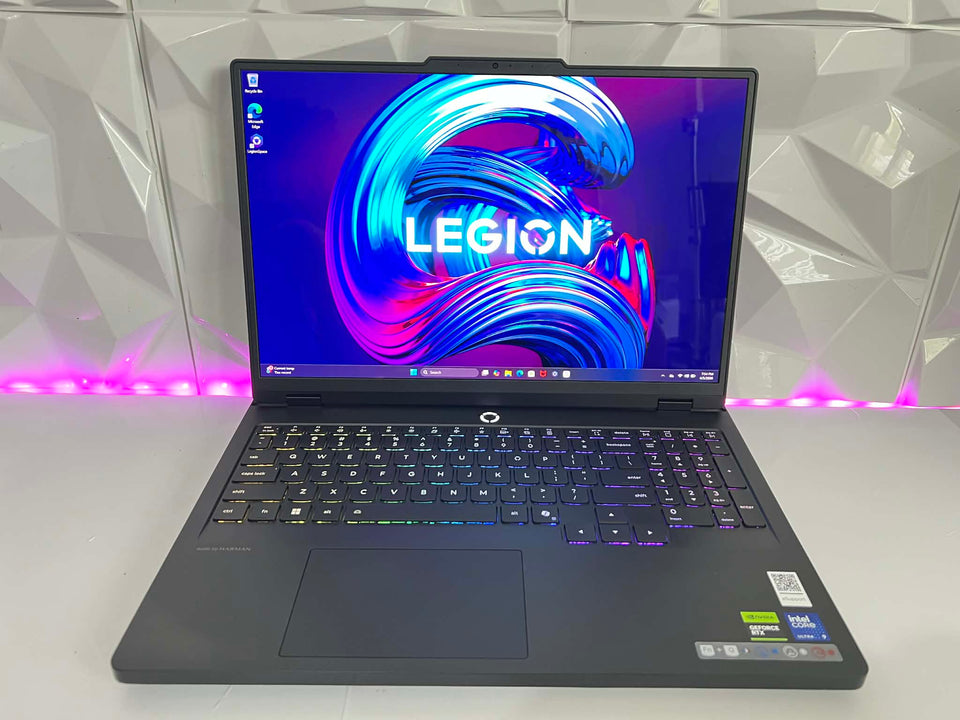 Lenovo Legion Pro 5i – Ultra 9 | 32GB | 1TB SSD | RTX 5070 Ti | 2K 240Hz | 1Y WTY