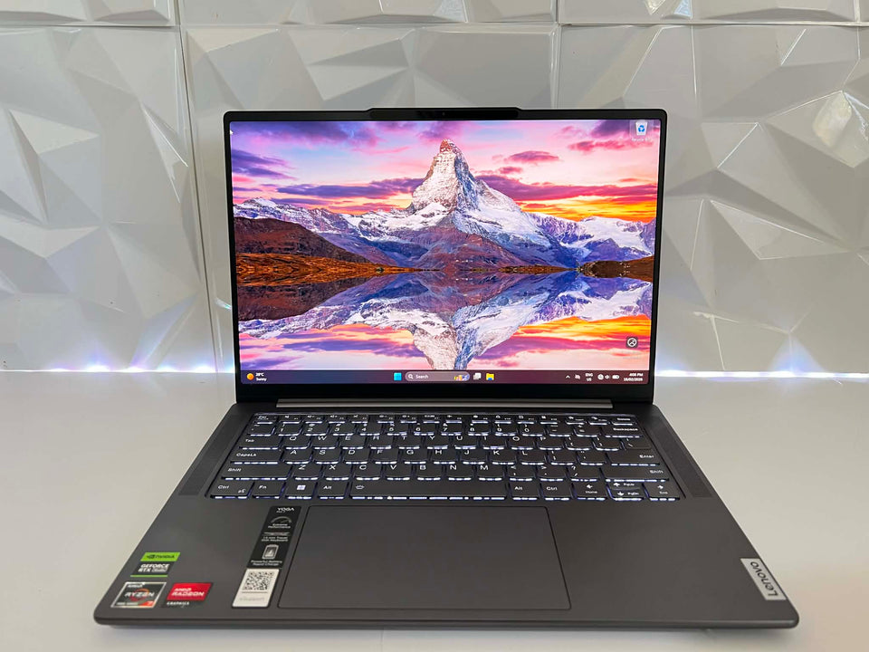 Lenovo Yoga Pro 7 - Ryzen 7-7735HS - 16GB DDR5 - 512GB SSD - RTX 3050 - 3K 120Hz