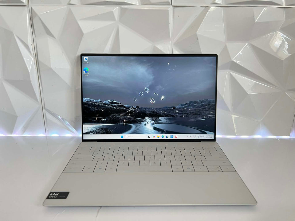 (RRP $2799) Dell XPS 13 9430 Laptop - Ultra 7-155H - 32GB RAM - 1TB SSD - FHD+ 120Hz