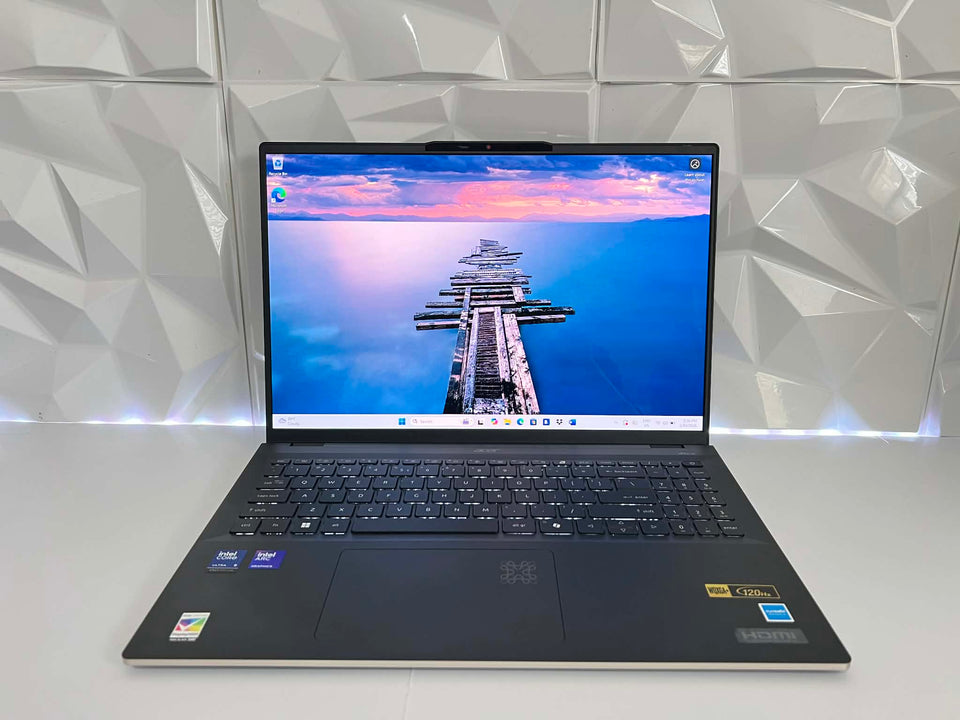 Acer Swift 16 - Ultra 9 288V - 32GB DDR5 RAM - 1TB SSD - 3K OLED 120Hz - 100% Battery