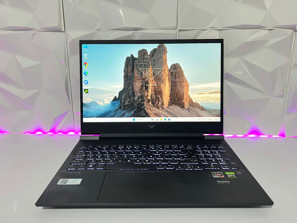 HP VICTUS 16 Laptop - Ryzen 5-5600H - 32GB RAM - 512GB SSD - RTX 3050 Ti - 144Hz
