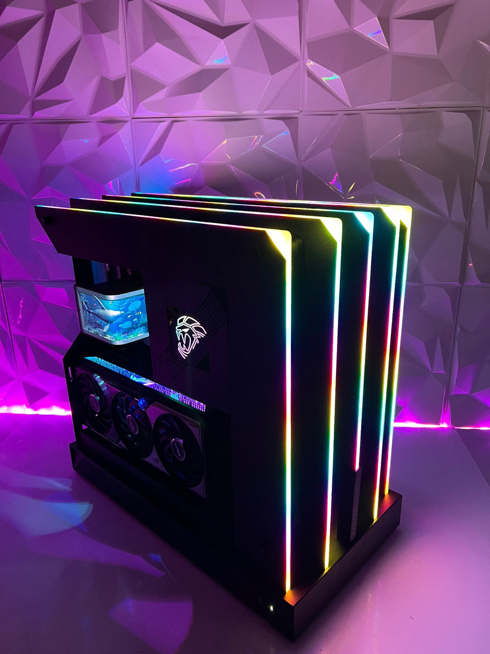 🔥EOFY🔥BLADE CONCEPT PC - ROG RTX 5070 Ti - R7-7800X3D - 32GB RAM - 1TB SSD