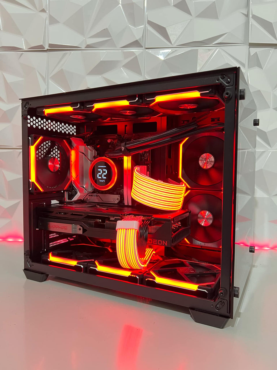 MINI CONSTELLAR PC - RTX 5080 16GB - R7-7800X3D -R9-9950X3D - Intel Ultra