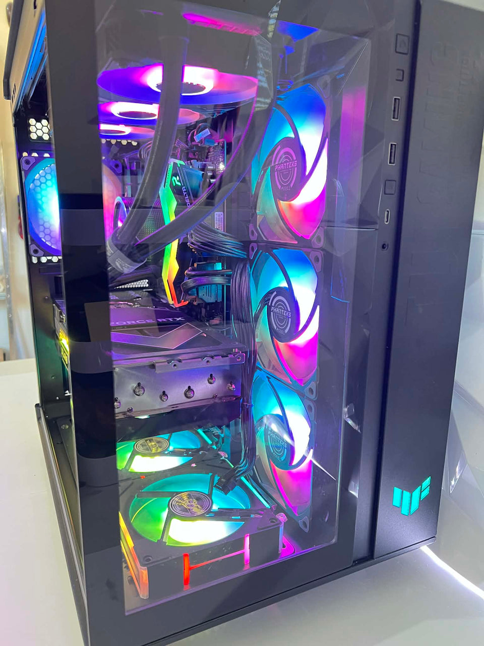 ASUS TUF GAMING PC - RYZEN 9-7900X3D - RTX 4080 - 32GB DDR5 - 1TB GEN4 SSD