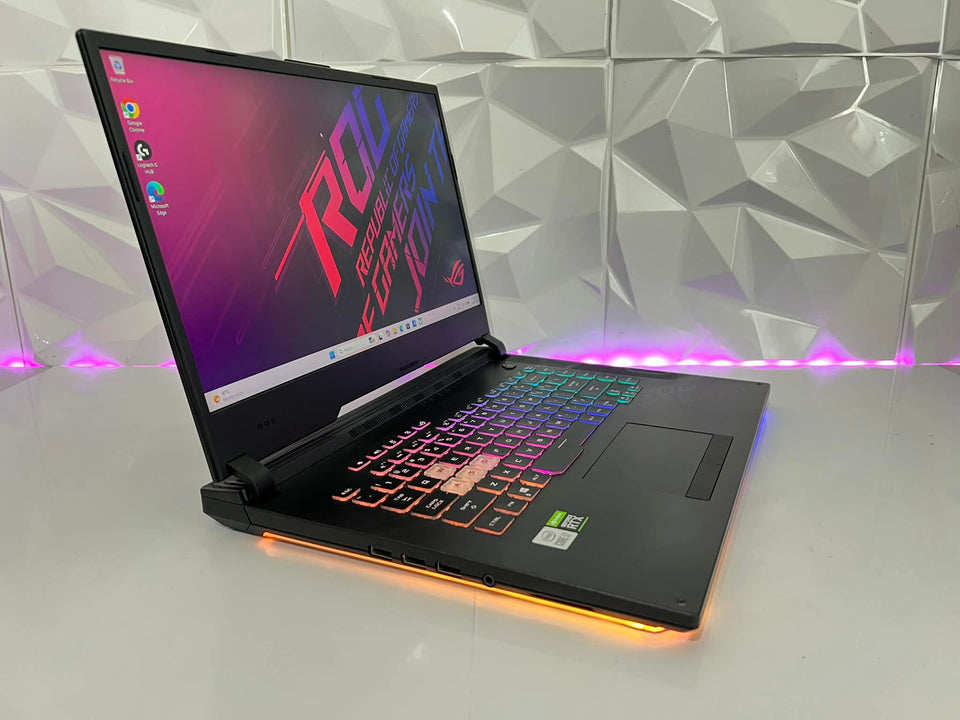Asus ROG Strix G15 Laptop - i7-10750H - RTX 2070 - 32GB RAM - 512GB SSD - 240Hz
