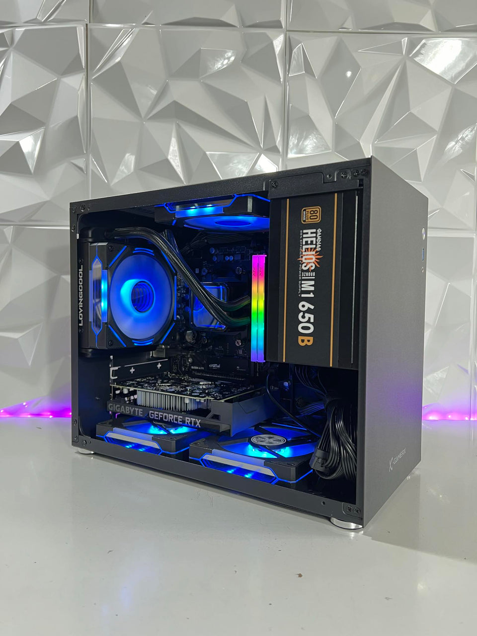 Mini MegxOffice ONYX PC -RTX 3050/4060/4070 - Ryzen & Intel