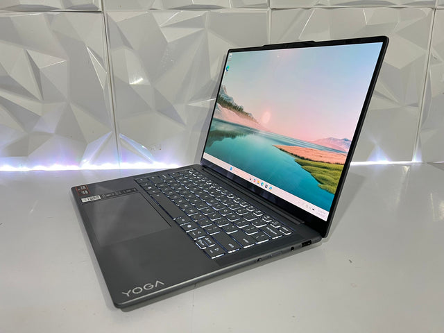 š„EOFYš„Lenovo Yoga Pro 7 - Ryzen AI 9 - 32GB RAM - 1TB SSD - 2.8K 120Hz - 1Y WTY - A