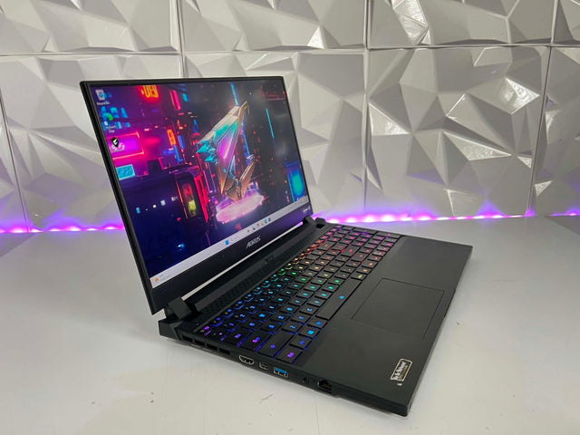 AORUS X15 XC Gaming Laptop – i7-10870H | 32GB | 1TB SSD | RTX 3070 | 240Hz | 3M WTY