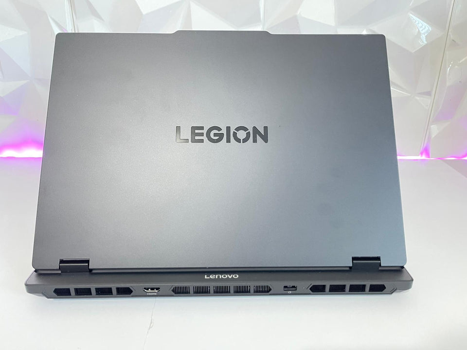 Lenovo Legion 5 | i7-14700HX | RTX 5050 | 24GB DDR5 | 512GB SSD | OLED 165Hz | 1Y WTY