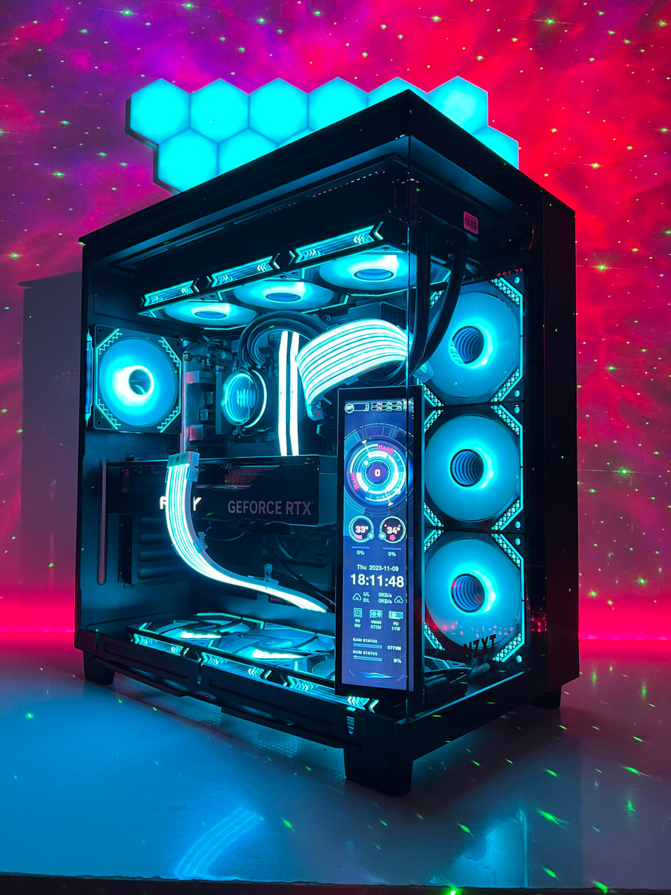 ❄️WINTER SALE❄️CONSTELLAR ONYX - RTX 5080 - R7-7800X3D - 9950X3D - Intel Ultra