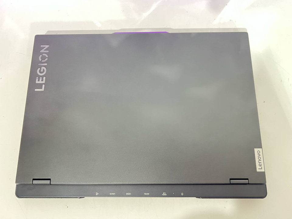 Lenovo Legion Pro 7i – i9-14900HX | 32GB | 2TB SSD | RTX 4090 | 2K 240Hz | 1Y WTY