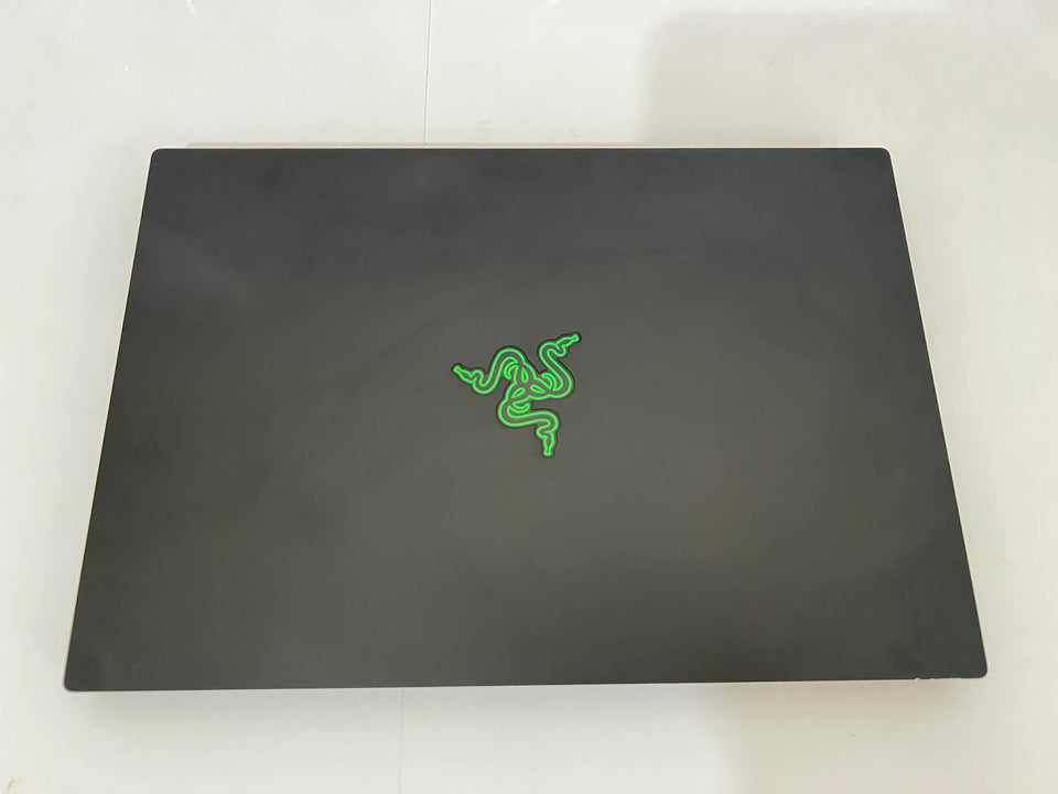 Razer Blade 14 Laptop - Ryzen 9-5900X - RTX 3070 - 16GB RAM - 512GB SSD - 2K 165Hz