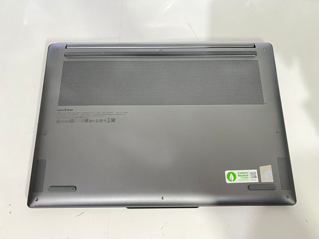 Lenovo Yoga Pro 9i - Ultra 9 - 32GB RAM - RTX 4060 - 1TB - 3.2K OLED - 1Y WTY