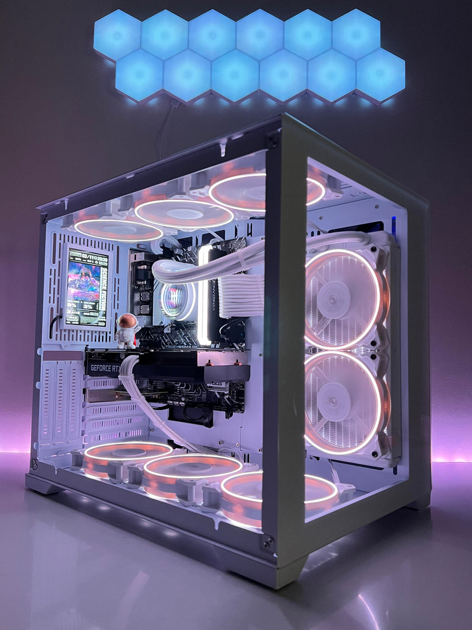 ❄️WINTER SALE❄️SIRIUS FROST - RTX 5060/5060 Ti/RX 9060 XT GAMING PC