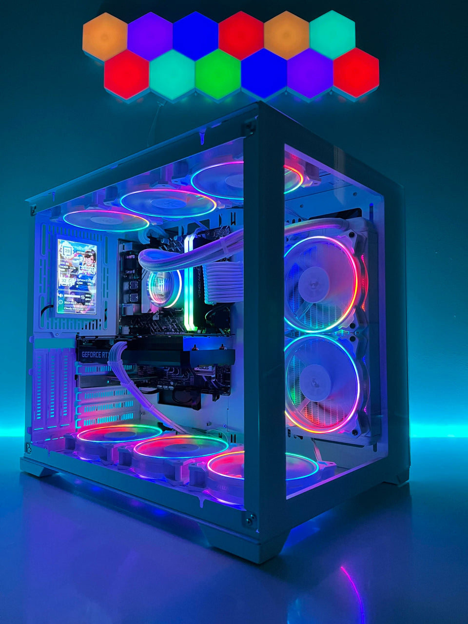 ❄️WINTER SALE❄️SIRIUS FROST - RTX 5060/5060 Ti/RX 9060 XT GAMING PC