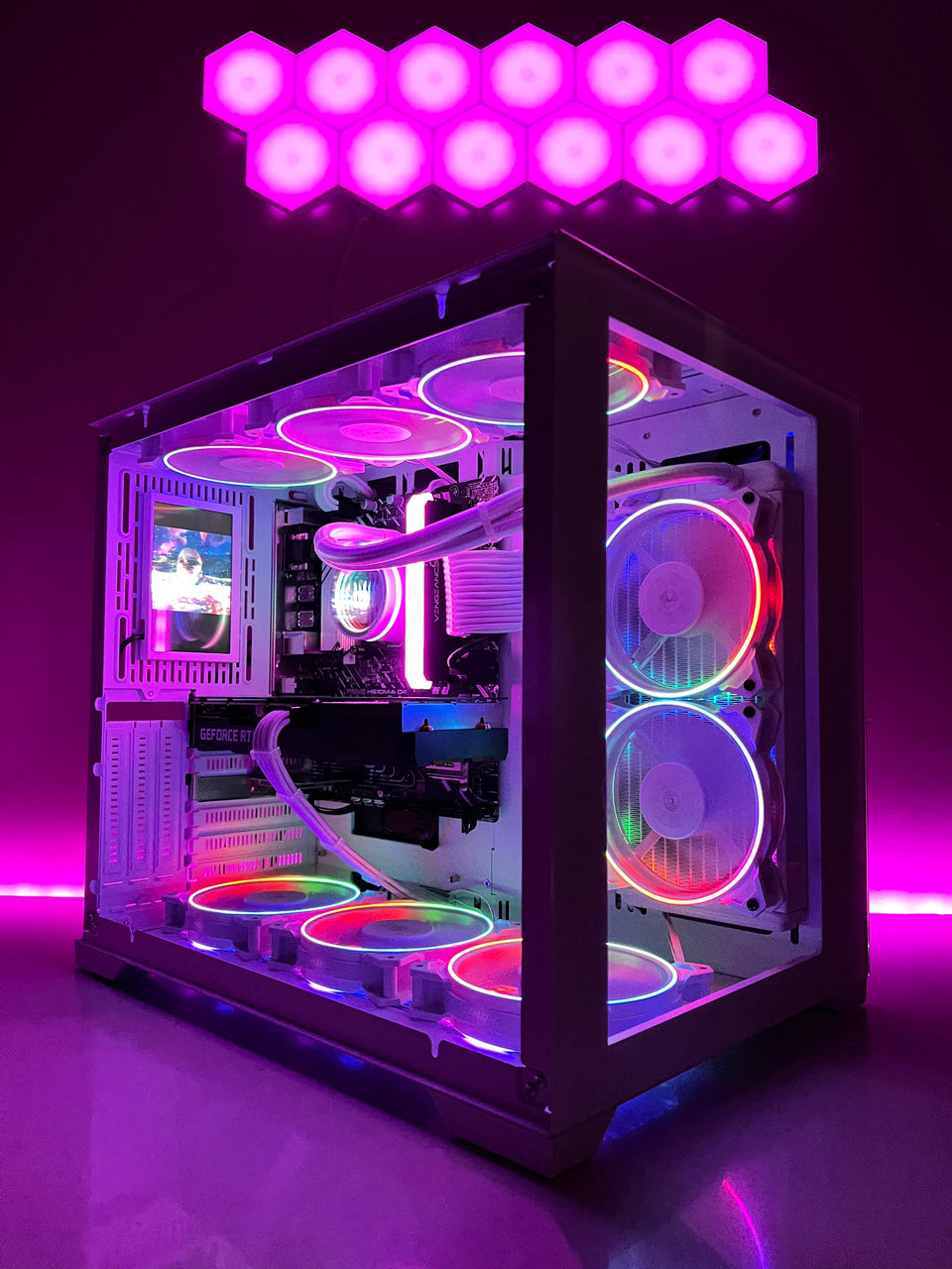 ❄️WINTER SALE❄️SIRIUS FROST - RTX 5060/5060 Ti/RX 9060 XT GAMING PC