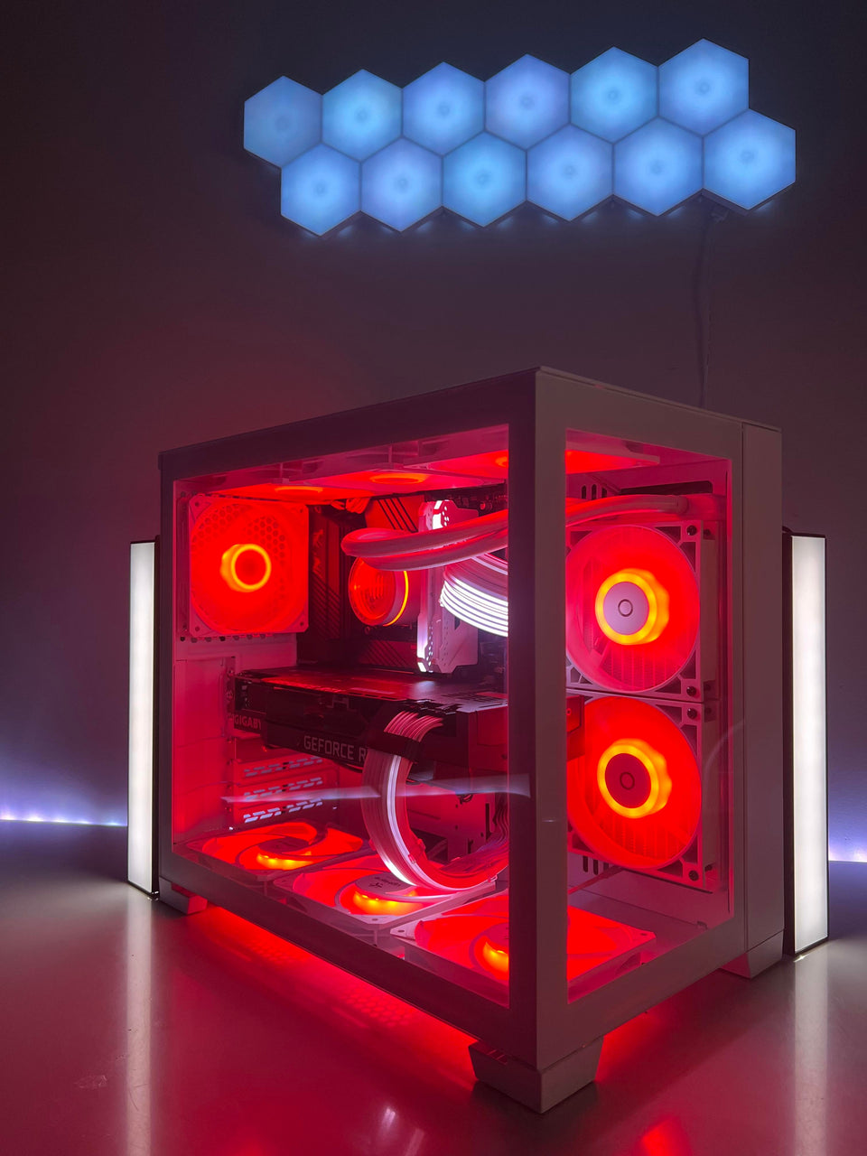 🎄XMAS SALE🎄ETHEREAL PC - RTX 5080 x i7-14700F/i9-14900KF - 32GB DDR5 - 1TB SSD