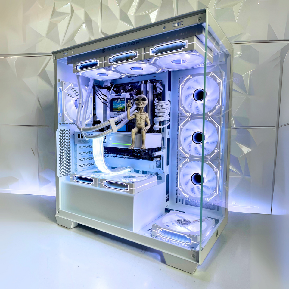 🔥SALE🔥Frost Fusion PC – RTX 5070/5070 Ti - R5-7500F – 7800X3D - 9800X3D