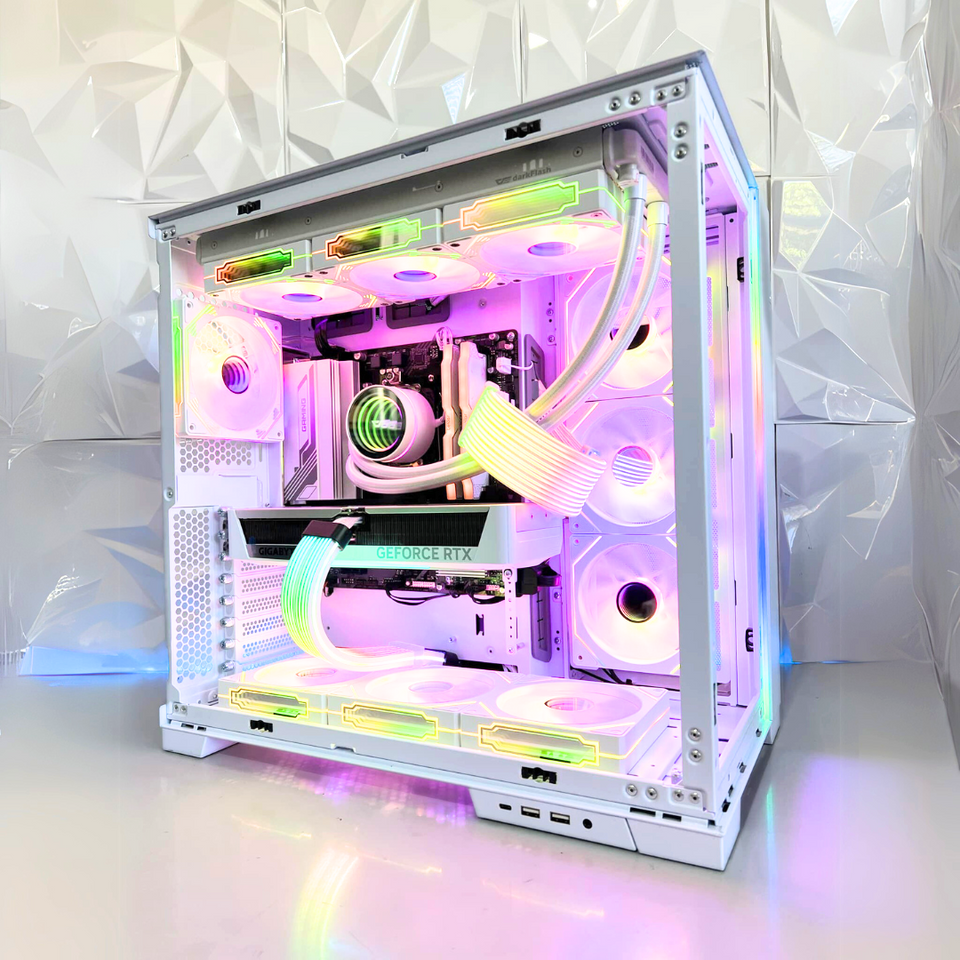 Lian Li EVO RGB X SNOW - RTX 5090 - RYZEN 7800X3D - 9950X3D & INTEL ULTRA