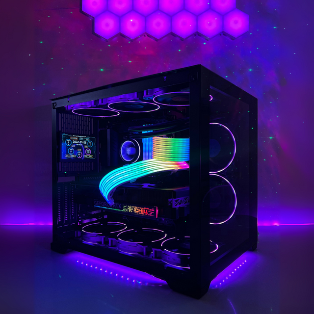 MEGx3 II PC - RTX 5070/5070 Ti - R5-7500F – 7800X3D - 9950X3D