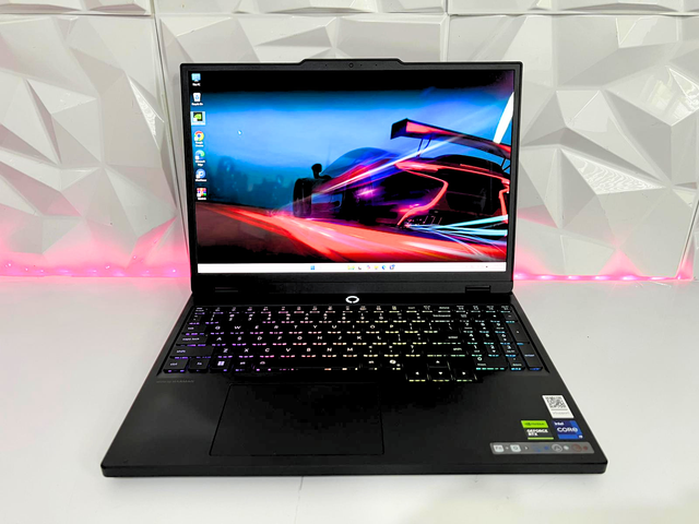 Lenovo Legion 5i – i9-14900HX / 32GB RAM / 1TB SSD / RTX 5070 / OLED / 1Y