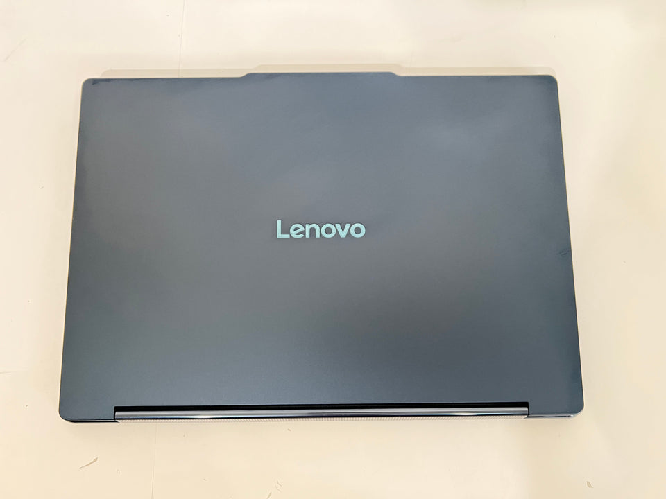 Lenovo Yoga 9i 14' Aura Edition - Ultra 7 258V - 32GB RAM - 1TB SSD - 4K OLED - 1Y WTY