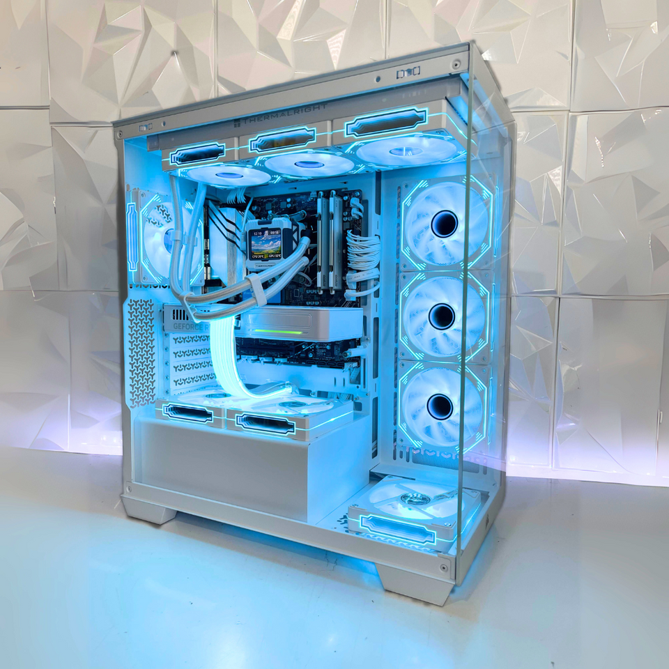 🔥SALE🔥Frost Fusion PC – RTX 5070/5070 Ti - R5-7500F – 7800X3D - 9800X3D