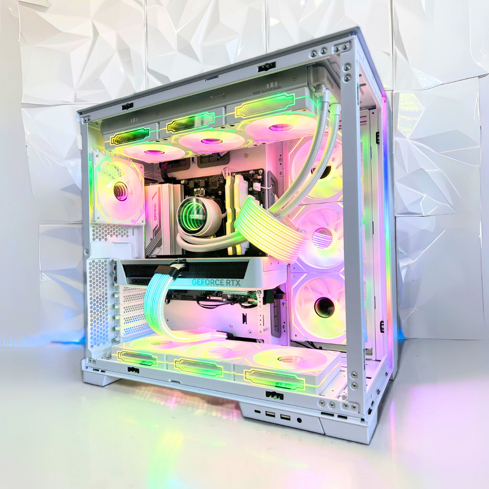 Lian Li EVO RGB X SNOW - RTX 5090 - RYZEN 7800X3D - 9950X3D & INTEL ULTRA