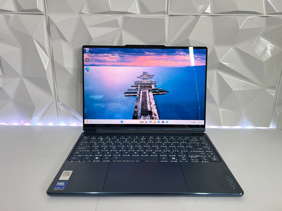 Lenovo Yoga 9i 14' Aura Edition - Ultra 7 258V - 32GB RAM - 1TB SSD - 4K OLED - 1Y WTY