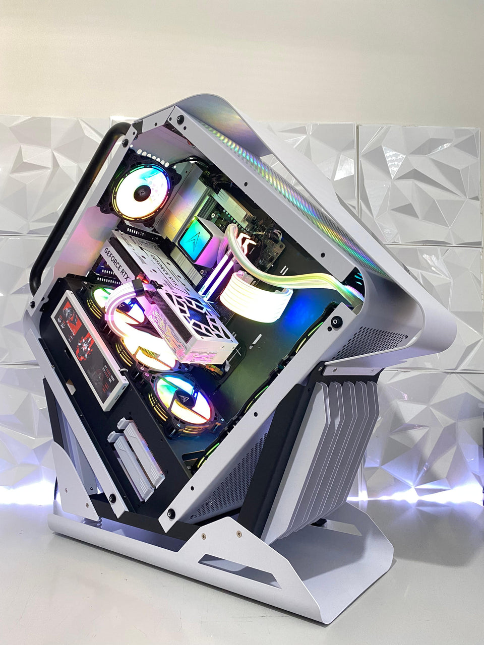 🚀Ultimate MOAB Gaming PC - RTX 5080 - 7800X3D - 64GB DDR5 - 2TB SSD🚀