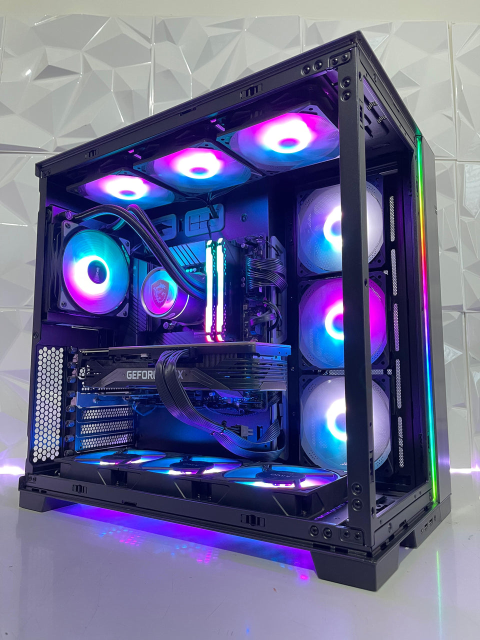 (PRE-OWNED) Lian Li Gaming PC - RTX 3080 Ti 12GB - Intel i7-12700K - 32GB/64GB RAM - 1TB SSD/1TB