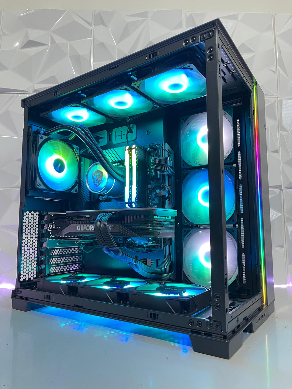 (PRE-OWNED) Lian Li Gaming PC - RTX 3080 Ti 12GB - Intel i7-12700K - 32GB/64GB RAM - 1TB SSD/1TB