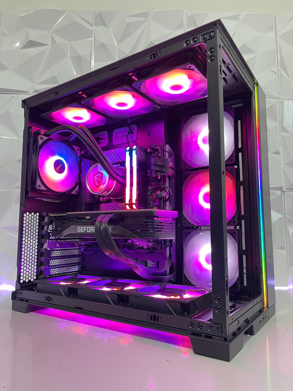 (PRE-OWNED) Lian Li Gaming PC - RTX 3080 Ti 12GB - Intel i7-12700K - 32GB/64GB RAM - 1TB SSD/1TB