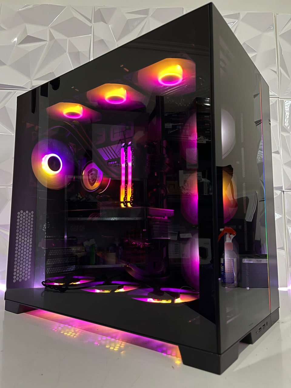 (PRE-OWNED) Lian Li Gaming PC - RTX 3080 Ti 12GB - Intel i7-12700K - 32GB/64GB RAM - 1TB SSD/1TB