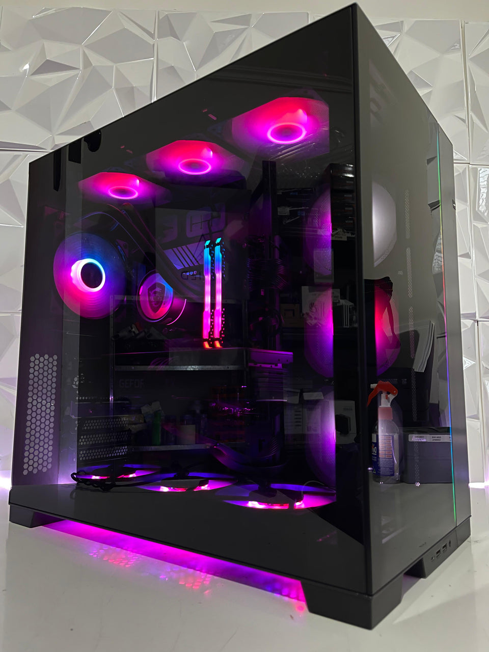(PRE-OWNED) Lian Li Gaming PC - RTX 3080 Ti 12GB - Intel i7-12700K - 32GB/64GB RAM - 1TB SSD/1TB